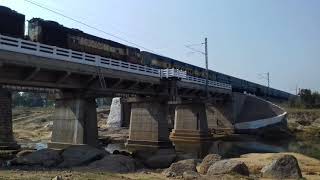 preview picture of video 'Hazrat Nizamudin - Visakhapatnam Vizag Steel Samta Express'