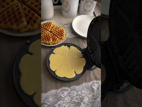 Миниатюра изображения товара Вафельница Aresa AR-2805