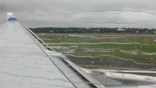 preview picture of video 'China Airlines A330 takeoff from Taipei'