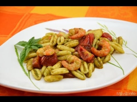 Pasta con gamberi ,pomodorini e pesto,RICETTA PERFETTA,SEMPLICE e VELOCE