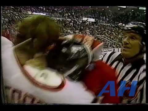 NHL Dec. 10, 1991 Detroit Red Wings v Chicago Blackhawks (R) Sergei Fedorov v Chris Chelios