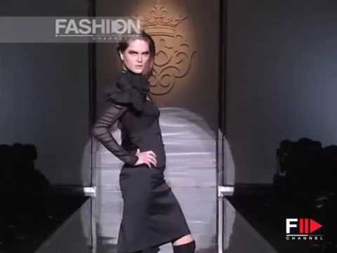 "Antonio Berardi" Autumn Winter 2004 2005 Paris 3 of 3 Pret a Porter by FashionChannel