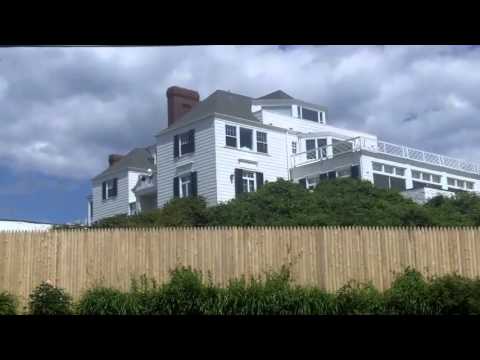 download lagu mp3 mp4 Taylor Swift Mansion Long Island, download lagu Taylor Swift Mansion Long Island gratis, unduh video klip Taylor Swift Mansion Long Island