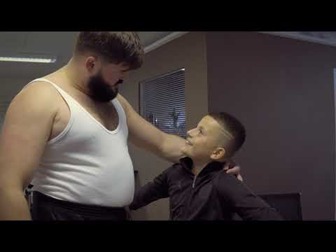 TeleToni - Versicherungen (ASIMO)