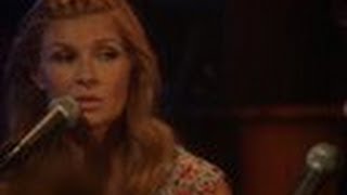 Rayna and Deacon Hit a Chord - Nashville