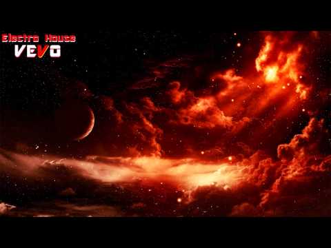 download lagu mp3 mp4 Snoop Dogg Wet David Guetta Extended Mix, download lagu Snoop Dogg Wet David Guetta Extended Mix gratis, unduh video klip Snoop Dogg Wet David Guetta Extended Mix