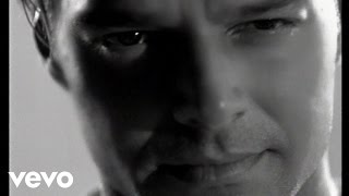 Video thumbnail of "Ricky Martin - Juramento (Remastered Version)"