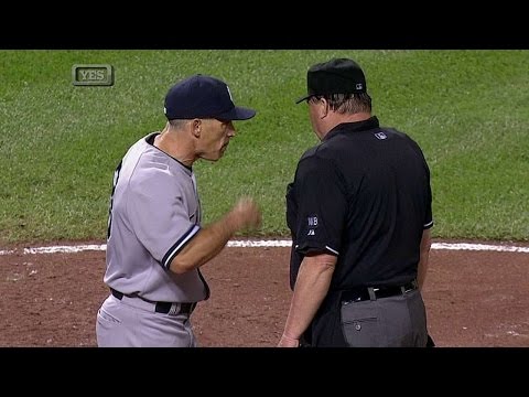 NYY@BAL: Girardi ejected after interference call