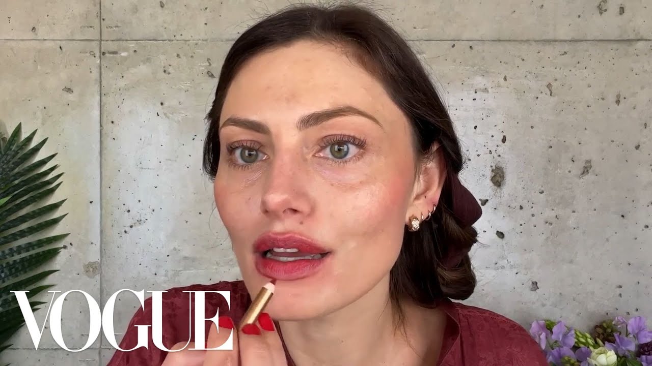 Phoebe Tonkin