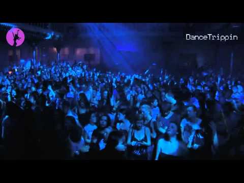 Sebastian Ingrosso & Tommy Trash - Reload [played by Afrojack]