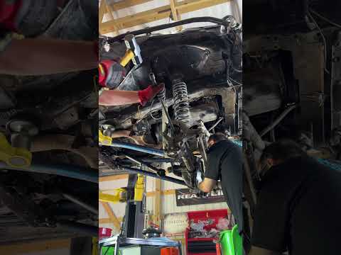 How To Install An Inner #seal On A #Jeep #differential 😉 #shorts