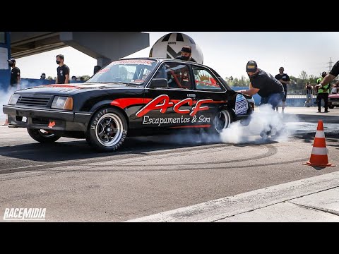 CHEVETTE TURBO ACELERANDO FORTE NA LISTA ÁREA 41 - RACEMIDIA #TURBO #CHEVETTE #BURNOUT - RACEMIDIA.