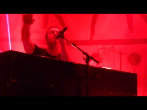 Coldplay - Clocks (HD) - Eventim Hammersmith Apollo - 19.12.13