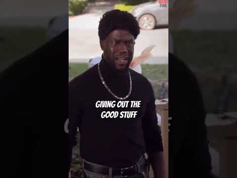 When Kevin Hart Dressed Up As The Rock For Halloween
