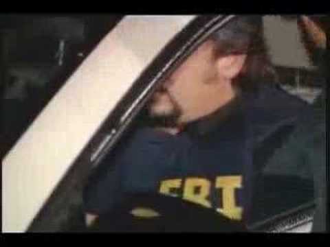 Residente Calle 13 - Querido FBI