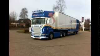 preview picture of video 'Scania the king of the road @ truckwash surhuisterveen'