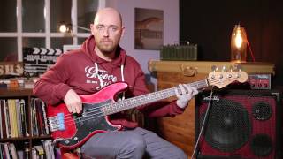How to Get The James Jamerson Motown Bass Sound /// Scott's Bass Lessons