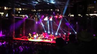 George Strait Albuquerque 2013 ENCORE &quot;Same Kind of Crazy&quot;