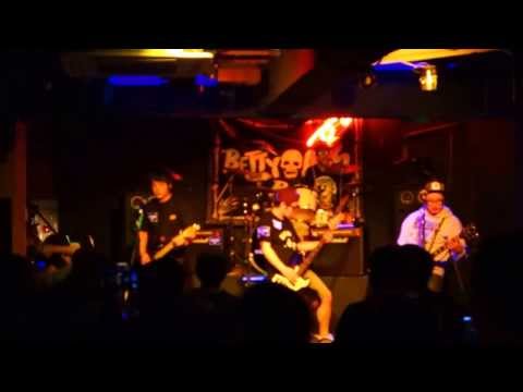 베티애스(Bettyass) - 10years fucked up, but 10 years more (2013.11.16)