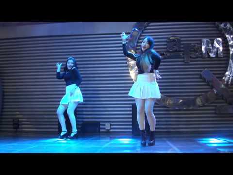 2015.12.20 동대문 apn 여성댄스팀 " Witch girls " - " ??? " - 직캠 by 반칙왕 (노란벽돌)