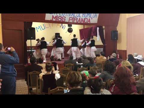 Ansamblul ,,Junii Gugulani”-Dans de pe Valea Bistrei (coregrafia Adrian Jurchescu);Festivalul Miss