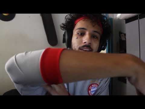 #14 Reagindo a Derek feat. Lucas Silveira (Fresno) - Me Sinto Sozinho