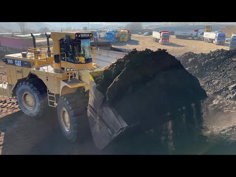Caterpillar 990 Wheel Loader Loading Loarries With Two Passes - S.G.M Melidis