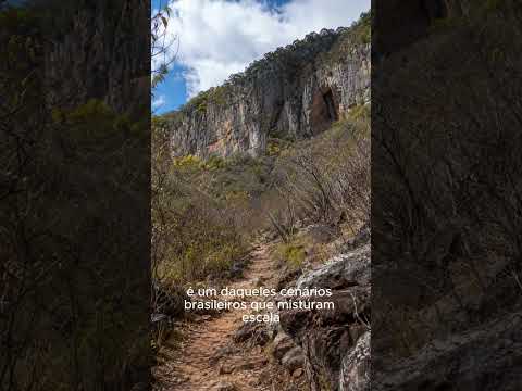 A Caverna de Minas Que Parece Engolir Uma Floresta