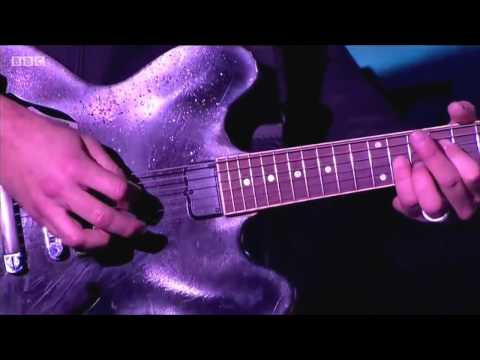 Blink 182 -  Best Tom deLonge's solo guitar of DOWN song !!!