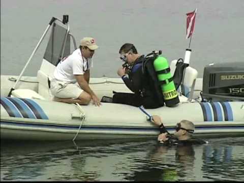 CPS Boating Tips- Diver Down Flags