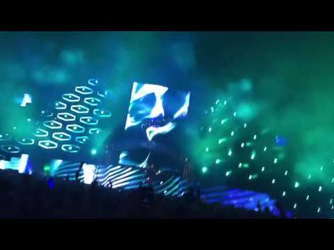 Martin Garrix - Forbidden Voices (Jake Liedo Remix) [Live @ Weekend Festival Sweden 2016]