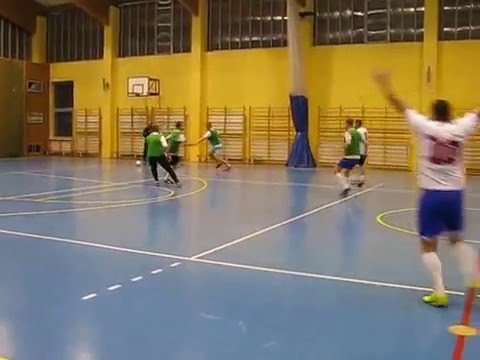 StrefaFutbolu.pl: Piotr i Paweł - DataContactTeam