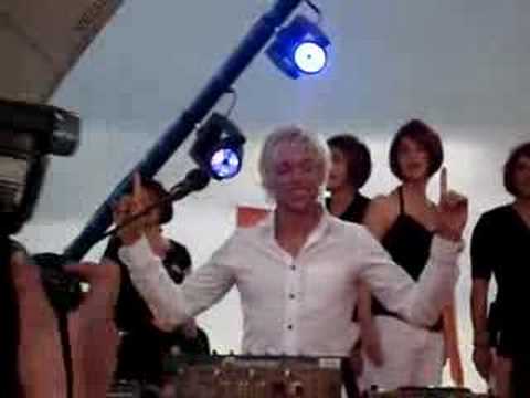 Regi - I Fail [ft. Scala] @ Tien Om Te Zien-17/07/2007