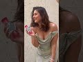 Kareena Kapoor Showing Boobs