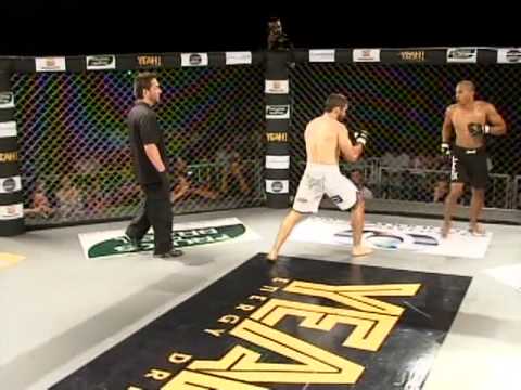 Adriano Gonçalves  VS Nolan Ticman - MMA