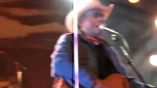 Bobby Bare - Ride Me Down Easy    [Lofoten Countryfestival Sept. 2009]