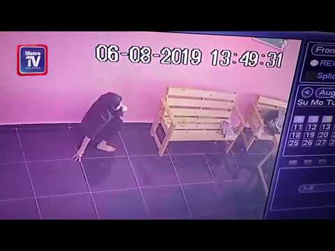 Dia ni keliru agaknya...