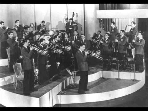 Glenn Miller And His Orchestra - The Chestnut Tree ('Neath The Spreading Chestnut Tree)