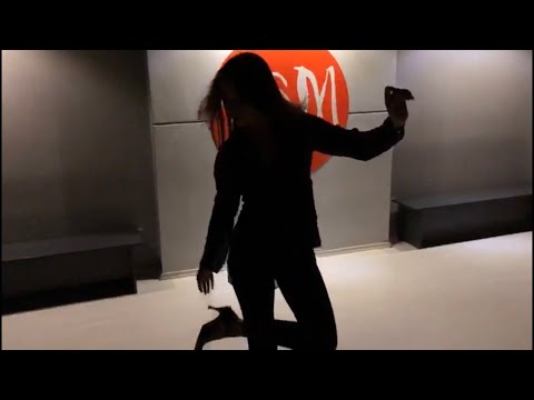 Solo Dance Zeibekiko 🎵 Glykeria / Se Mia Stiva Kalamies