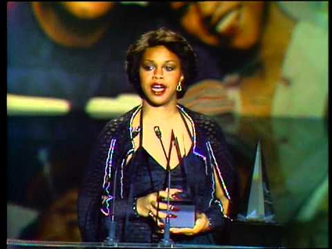 Johnny Mathis & Deniece Williams Tie For Favorite Soul Single - AMA 1979