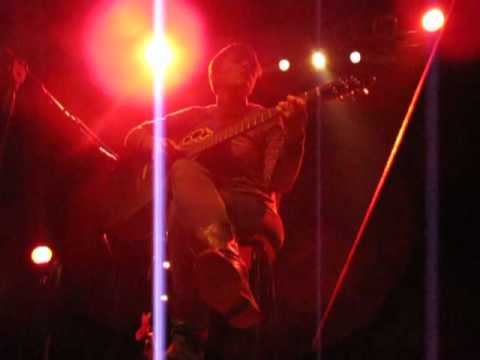 11/15 Kaki King - Neanderthal @ Bronson, Ravenna, Italy (02-12-2011)