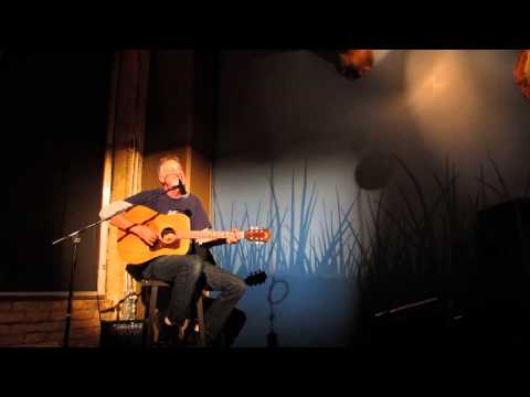 Gary Pruitt performing 