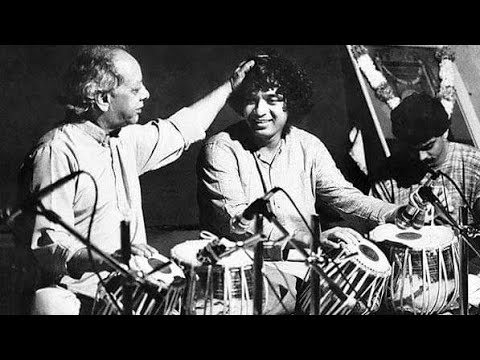 Ustad Alla Rakha - Ustad Zakir Hussain - Tabla Solo - Dhamar Taal - Rare Video