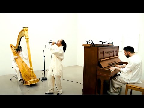 Delara - Kalash (Acoustic Performance Video)