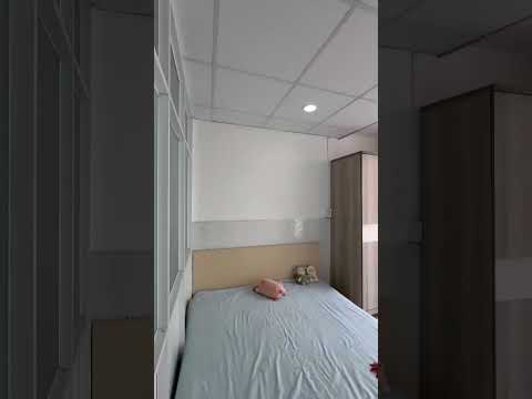 1 Bedroom apartment for rent, balcony, private washer on Co Giang Street