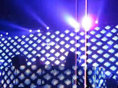 Tiësto plays "The Airstatic vs. Aephoria - Star Stream Aephoria Remix" [HQ Audio]