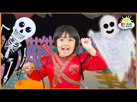 Halloween Songs for Children - Do you want to Trick or Treat Nursery Rhyme!
