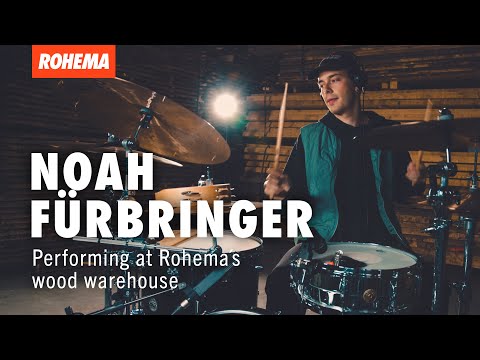 Noah Fürbringer Performance at Rohema's wood storage