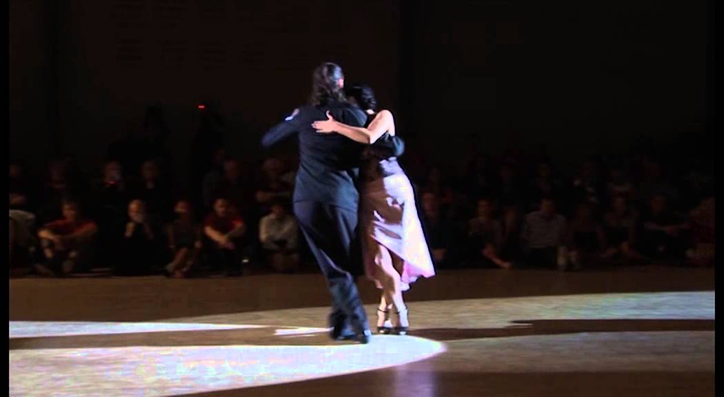 Video thumbnail for TANGO FESTIVAL SAINT GENIEZ D'OLT 2013 Erna et Santiago GIACHELLO candombeando