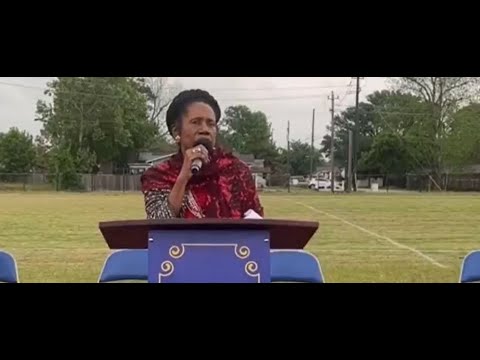 U.S. Rep. Sheila Jackson Lee Channels Will Ferrell As Harry Caray From SNL